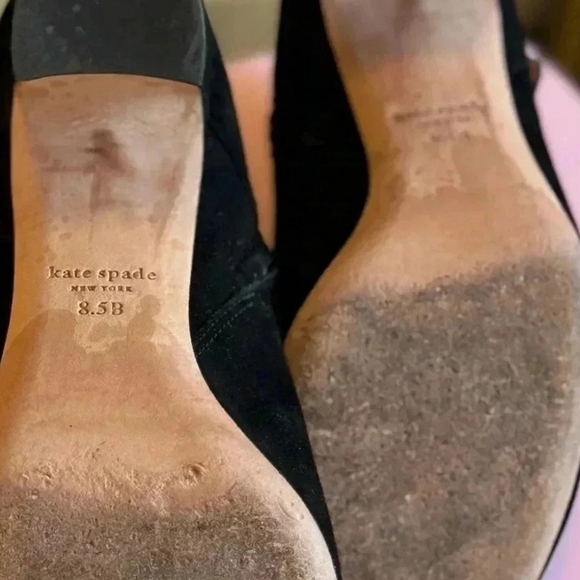 Kate Spade Black heel boots. Kate Spade Suede Thatcher bootie 8.5 - Picture 5 of 9